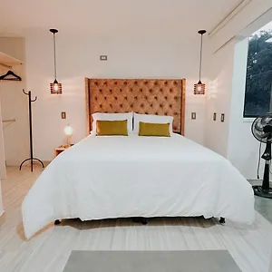 Balcones Del Estadio Hotel